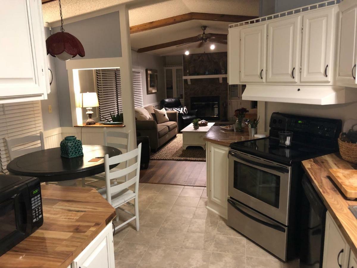 Sc New Renovation, Close To Parris Island, Historic Downtown, Beautiful Beaches, Sleeps 6 Holiday home Beaufort