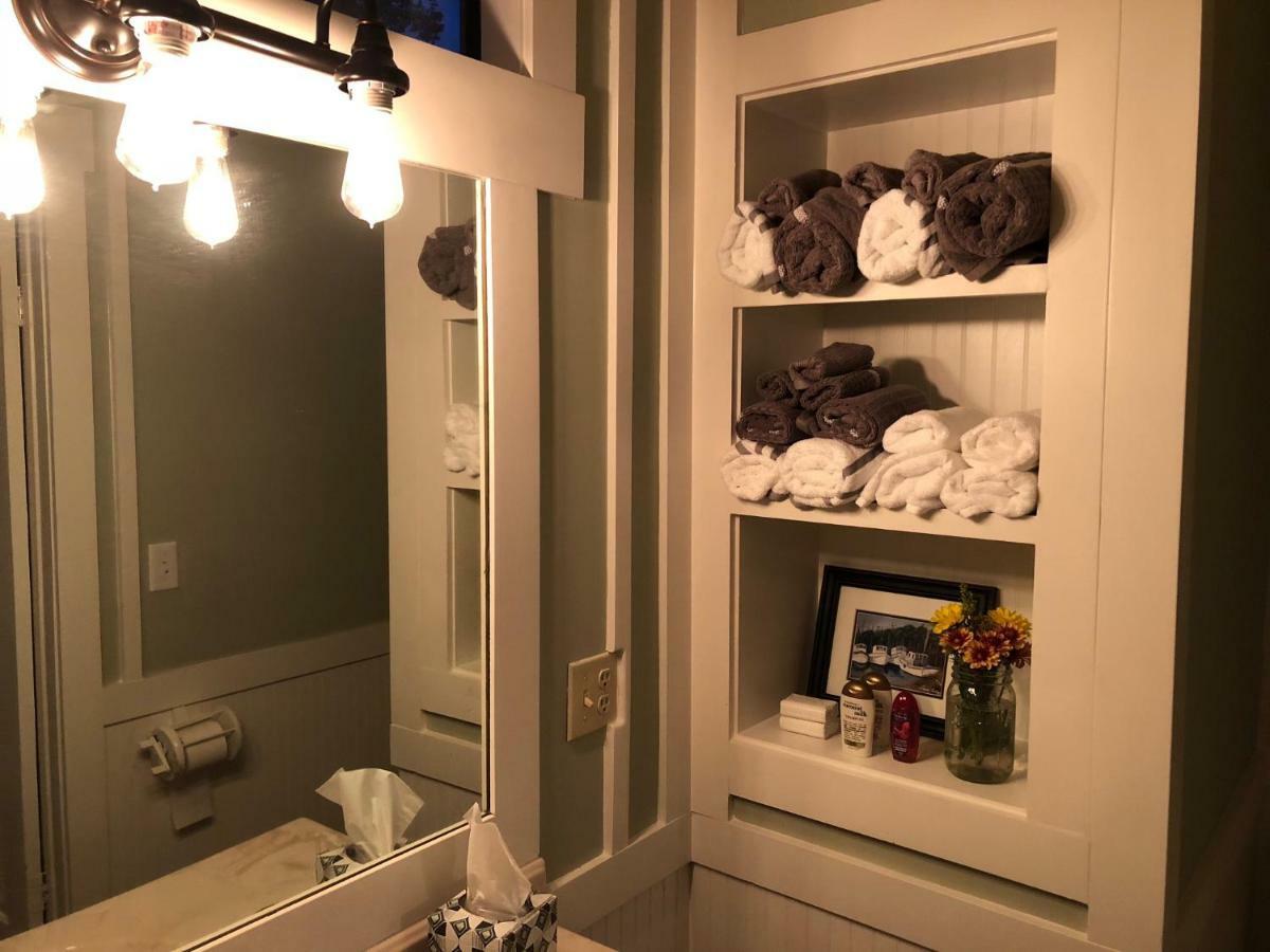 Holiday home Sc New Renovation, Close To Parris Island, Historic Downtown, Beautiful Beaches, Sleeps 6